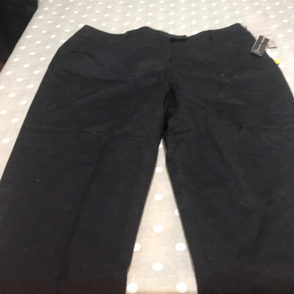 Women’s pants. NWT